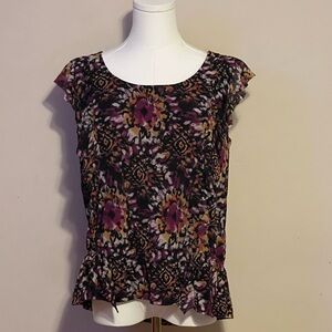 Like New Apt. 9 Ruffle Blouse